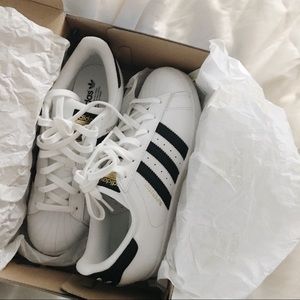 Adidas Superstar